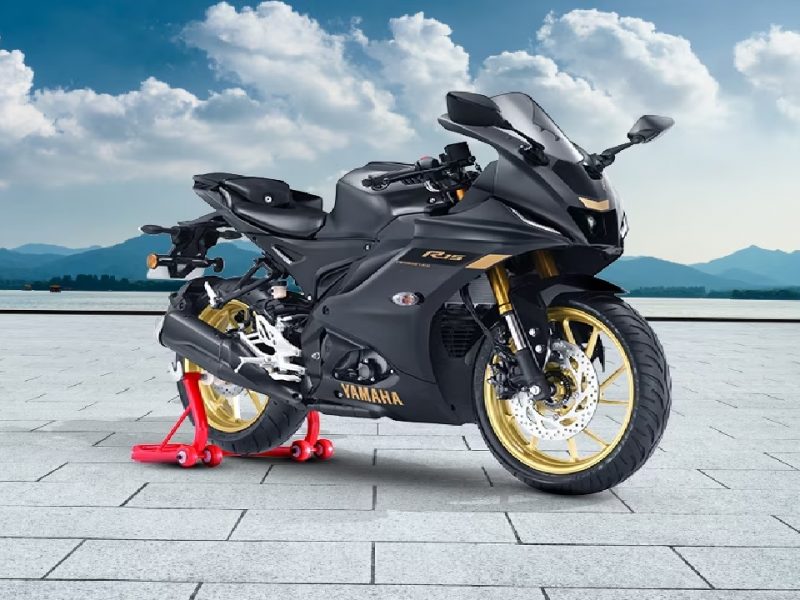 YZF-R15 V4 Bike