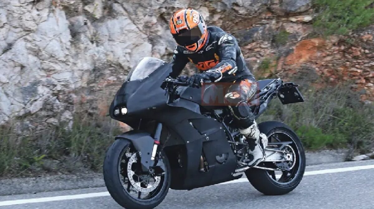 KTM RC 990 Bike