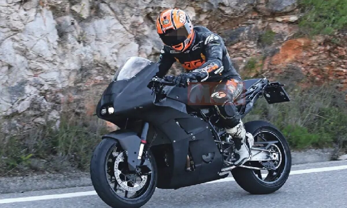 KTM RC 990 Bike