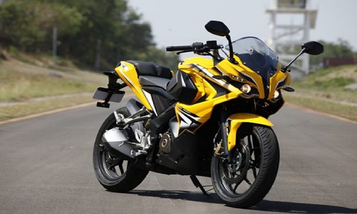 Bajaj Pulsar RS200