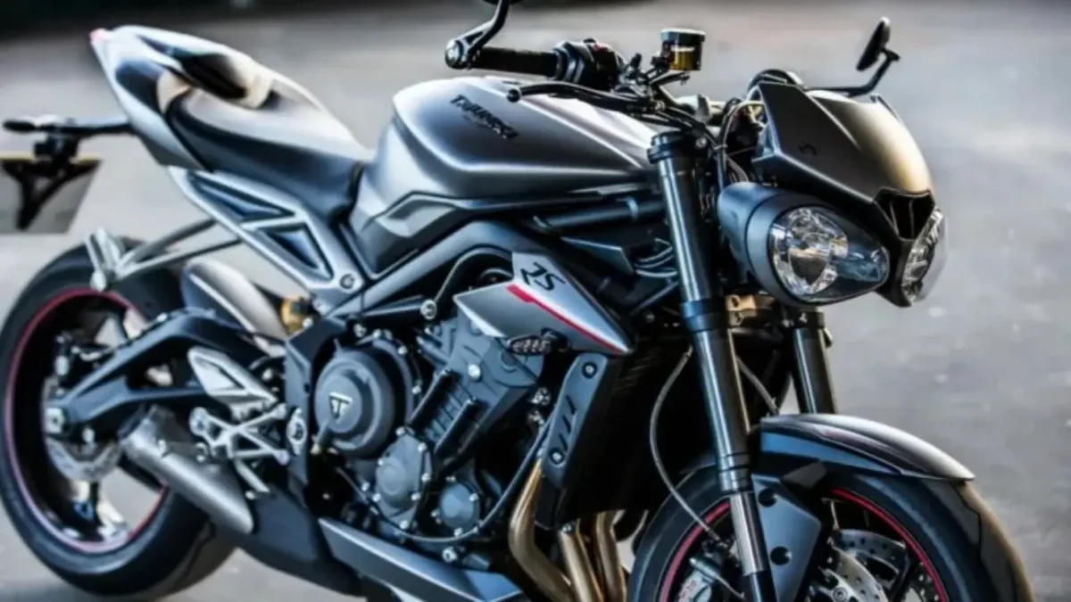 Triumph Triple R