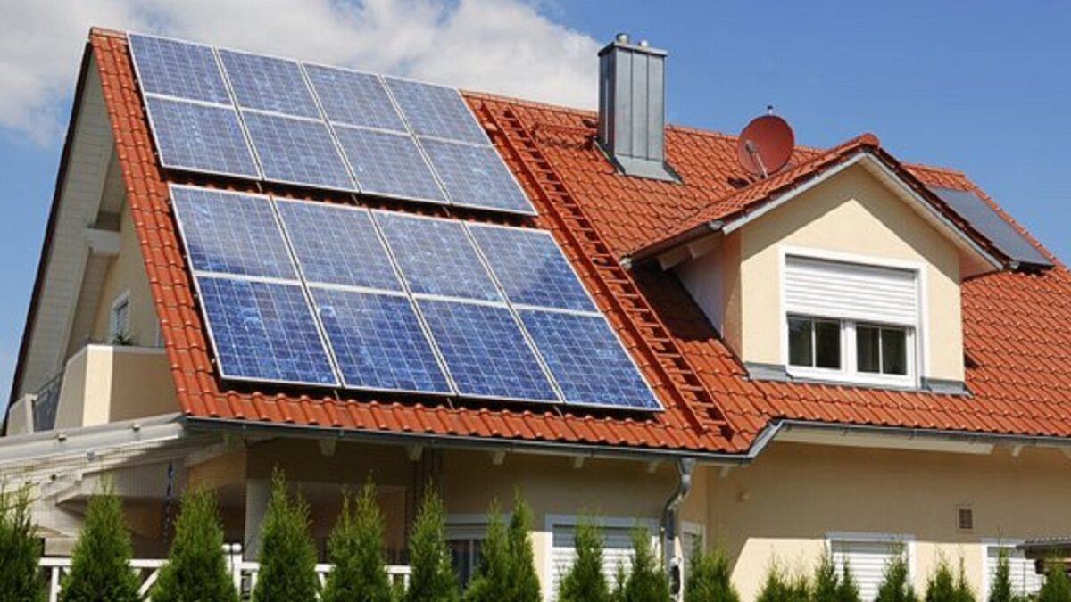 rooftop solar panel scheme