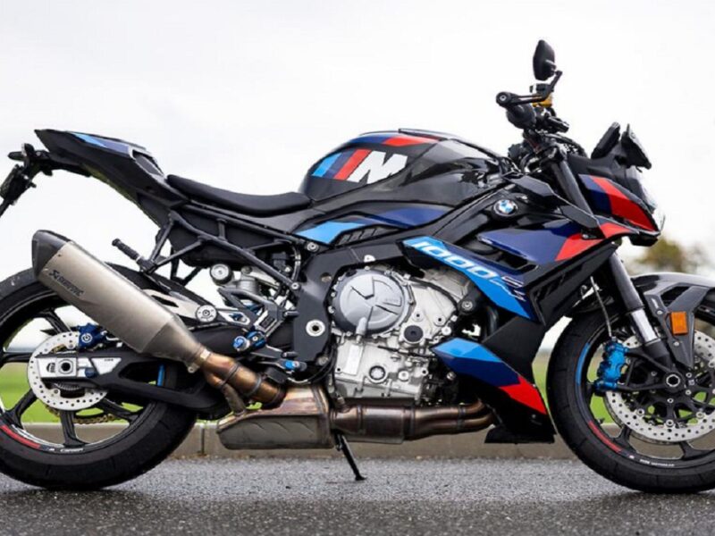 BMW M 1000 R