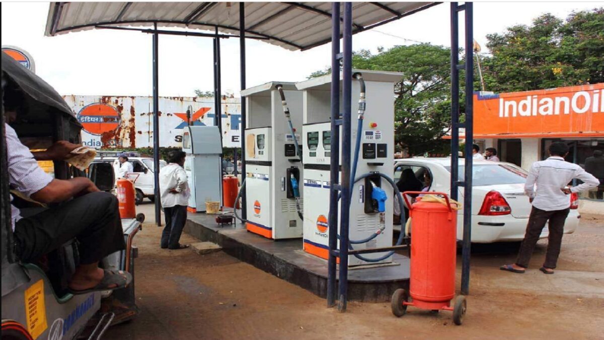 CCTV camera in petrol pump in delhi