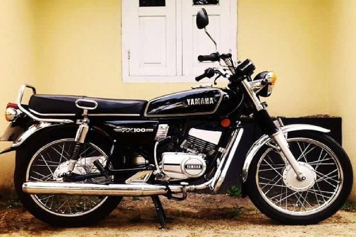 Yamaha RX 100