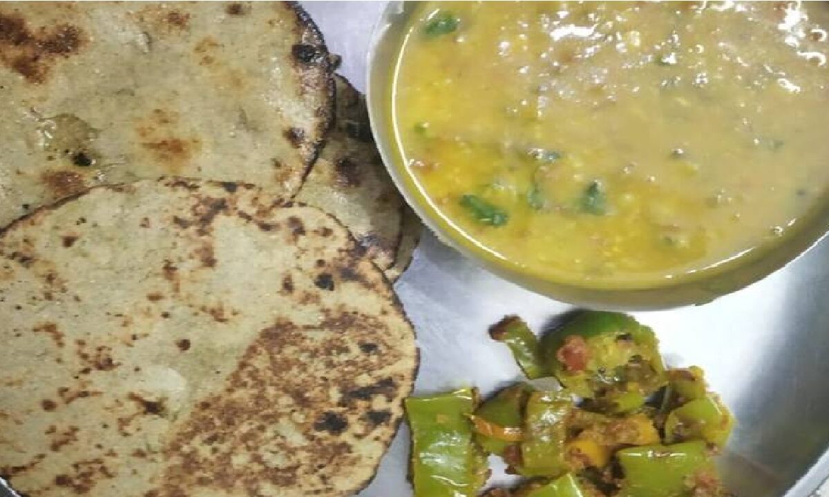 Desi Vegetable Increases In Winter Tastes Amazing With Millet Roti