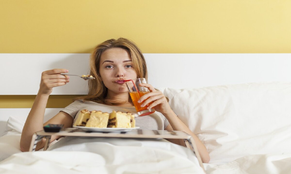 Astro Tips Do Not Eat Food On Bed