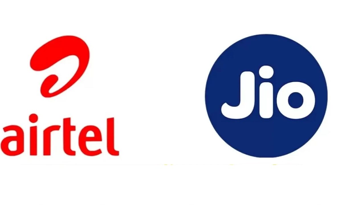 jio or airtel prepaid plan under 599