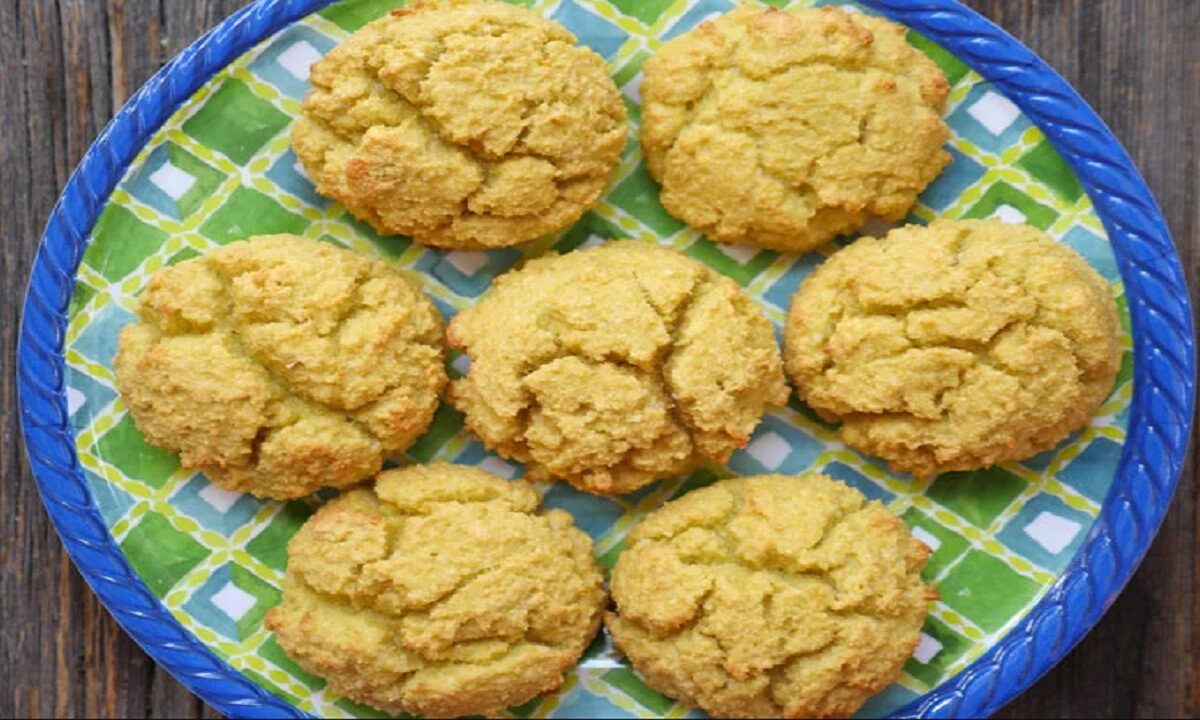 Coconut and Flour Biscuits Recipe