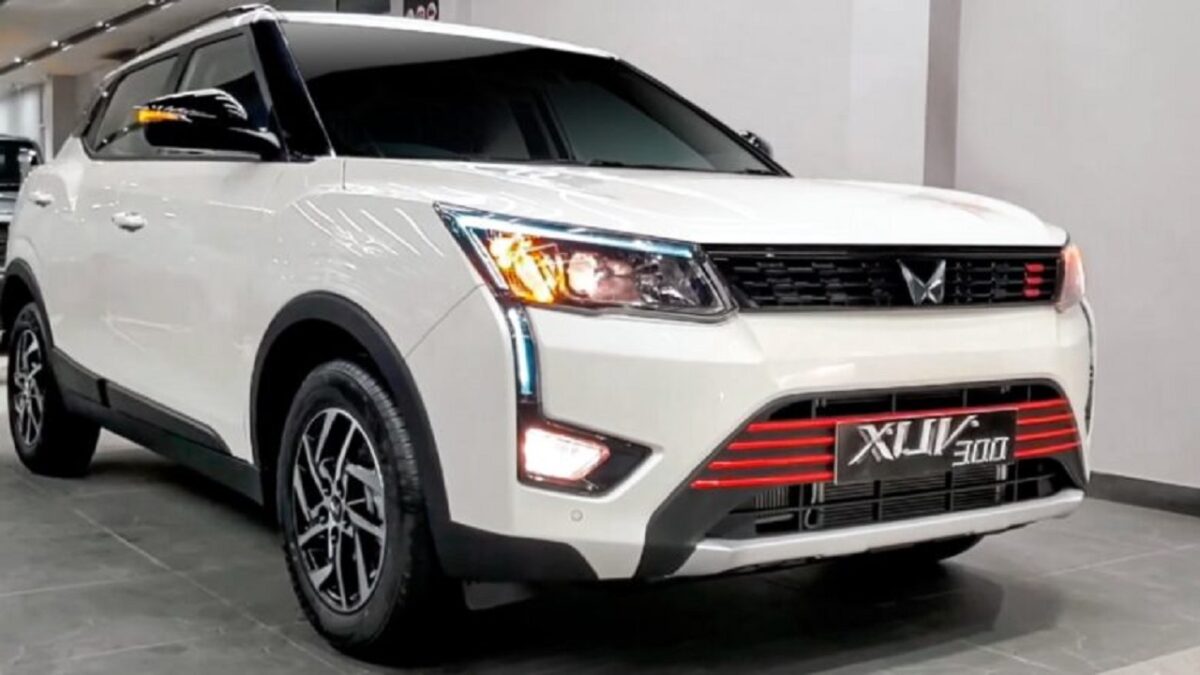 Mahindra XUV300