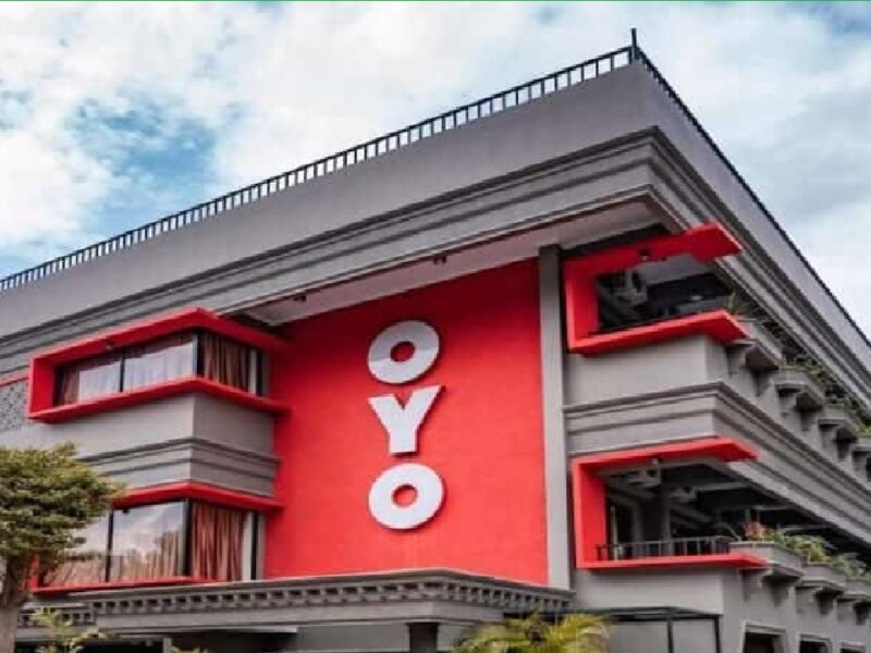 MakeMyTrip, OYO Hotel News