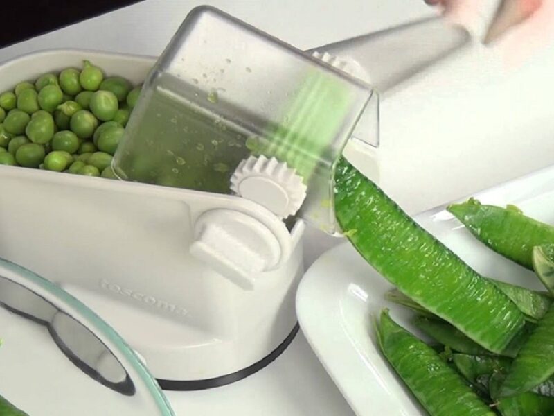 pea peeling machine