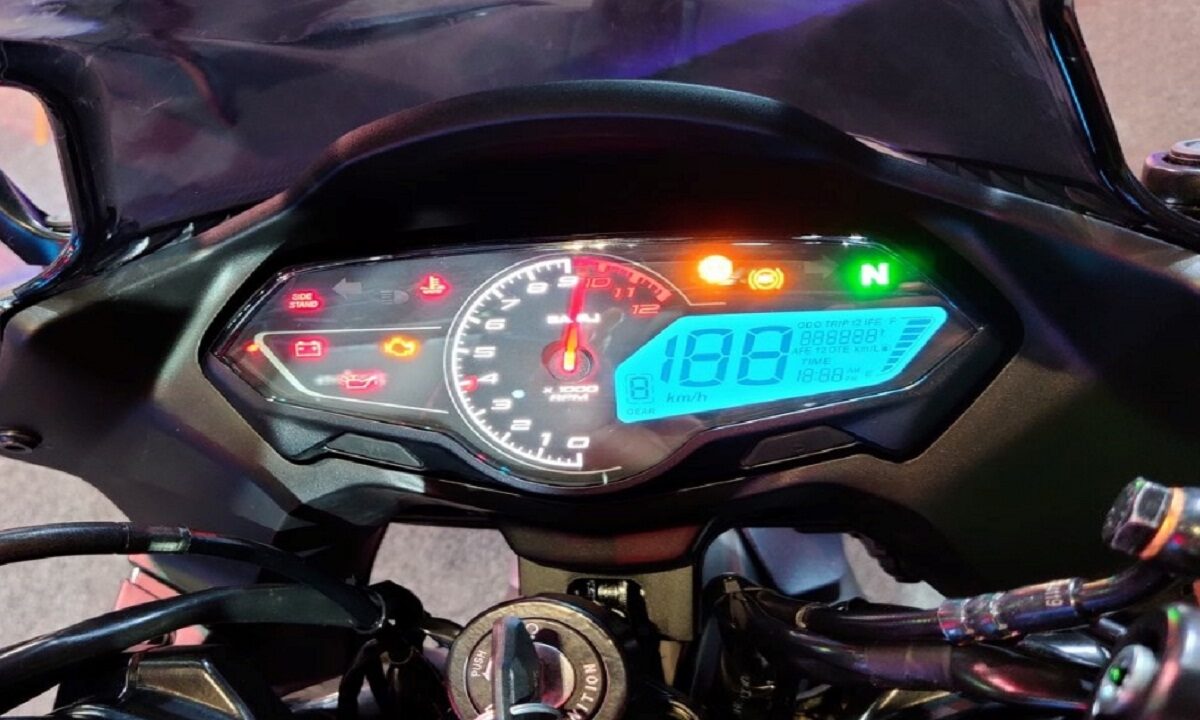 bajaj pulsar ns250