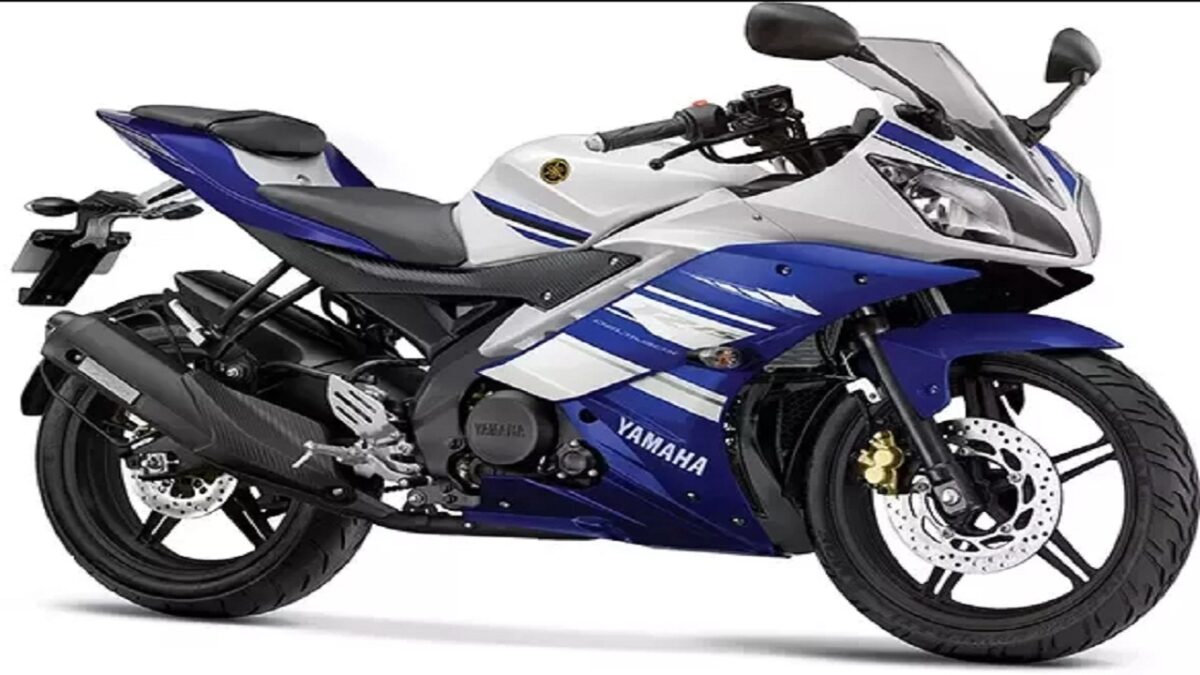 best mileage sports bikes