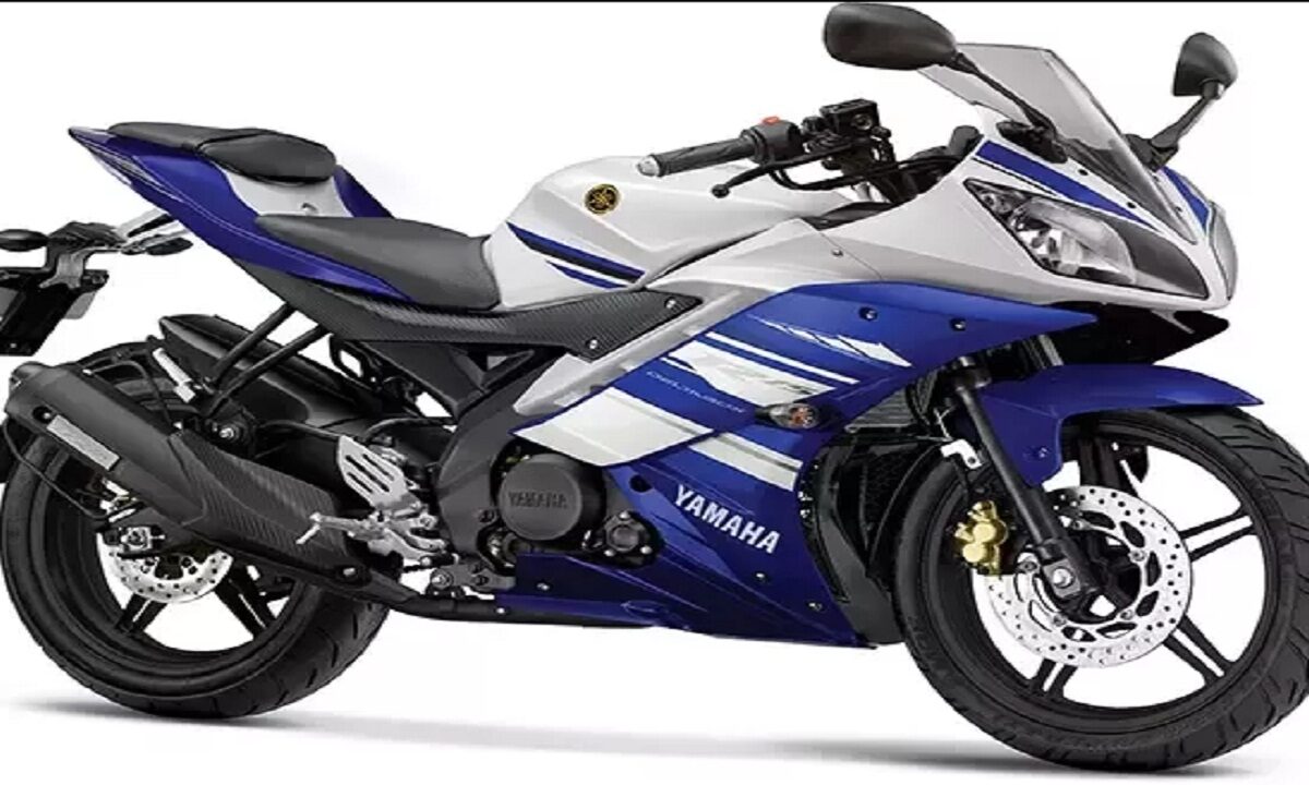 best mileage sports bikes