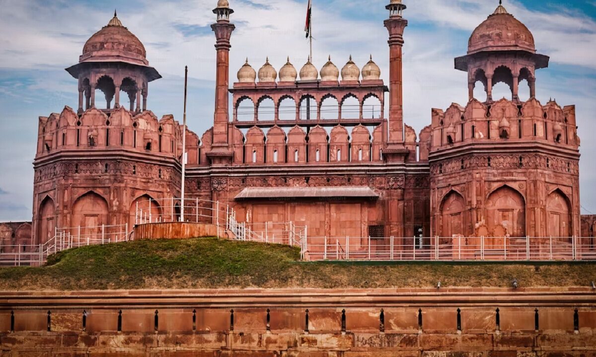 Lahori Gate of red fort