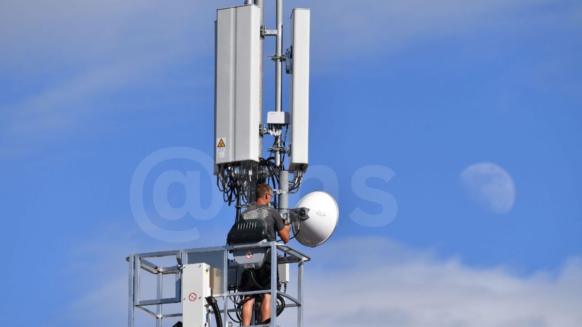 mobile tower