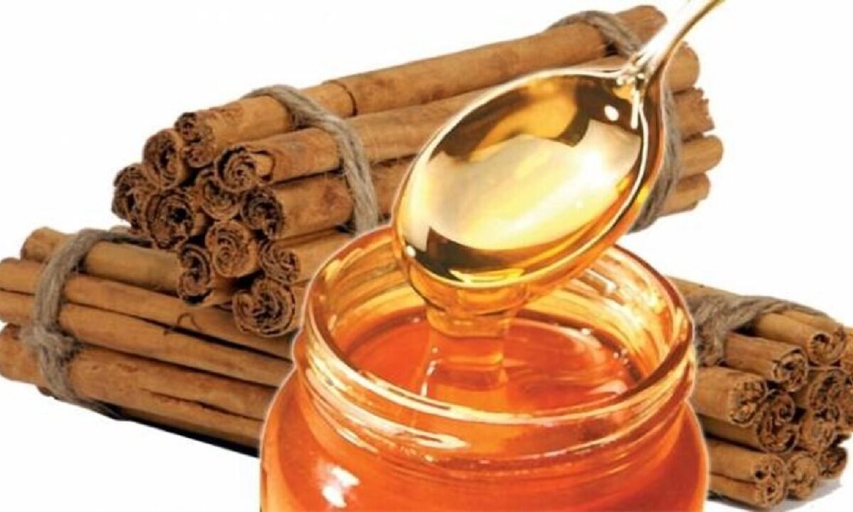 cinnamon in honey