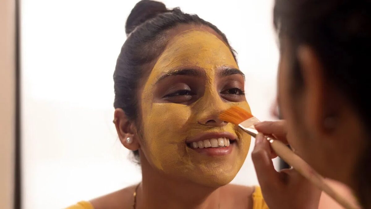 turmeric on face