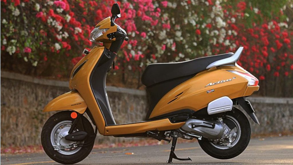 Scooty खरीदें मात्र 15000 रुपये में, घर बैठे करें खरीदारी